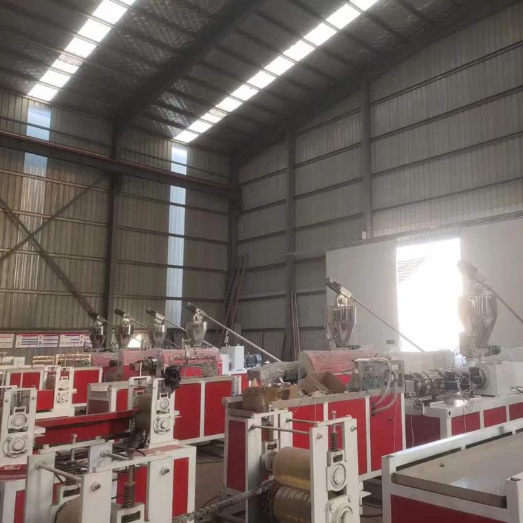 塑料管材生产线的升级换代对建筑业有利